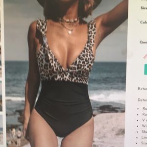 BRAND NEW NEVER WORN CUTE ONE PIECE SWIM SUIT